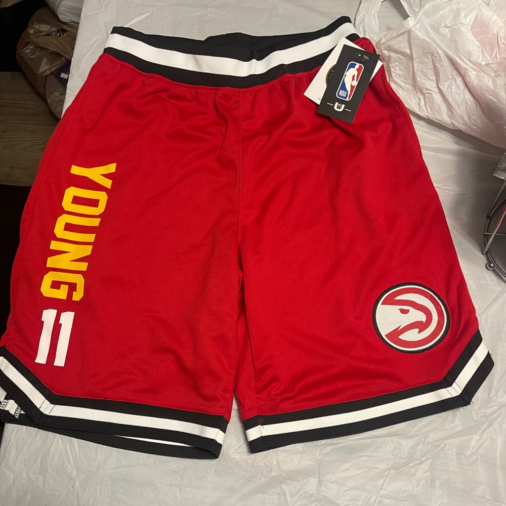 NBA Atlanta Hawks Young 11 Black and Red Sports Shorts